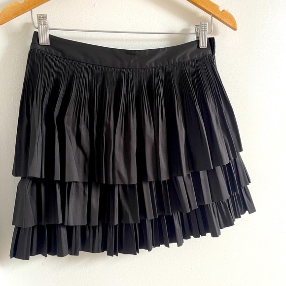 Current collection Claudie Pierlot - Mini black skirt - Picture 2 of 3